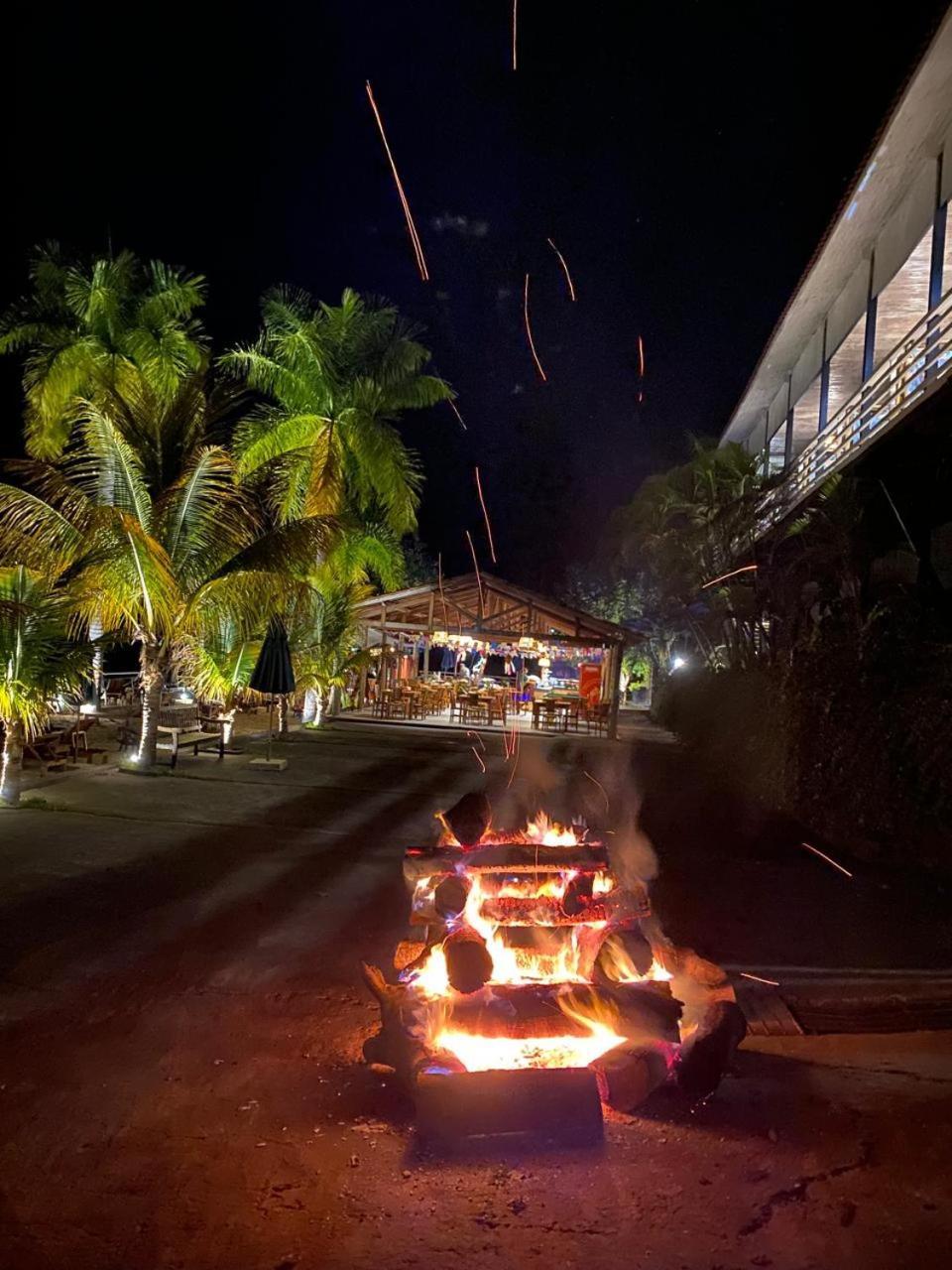 Piratas Do Barro Branco
